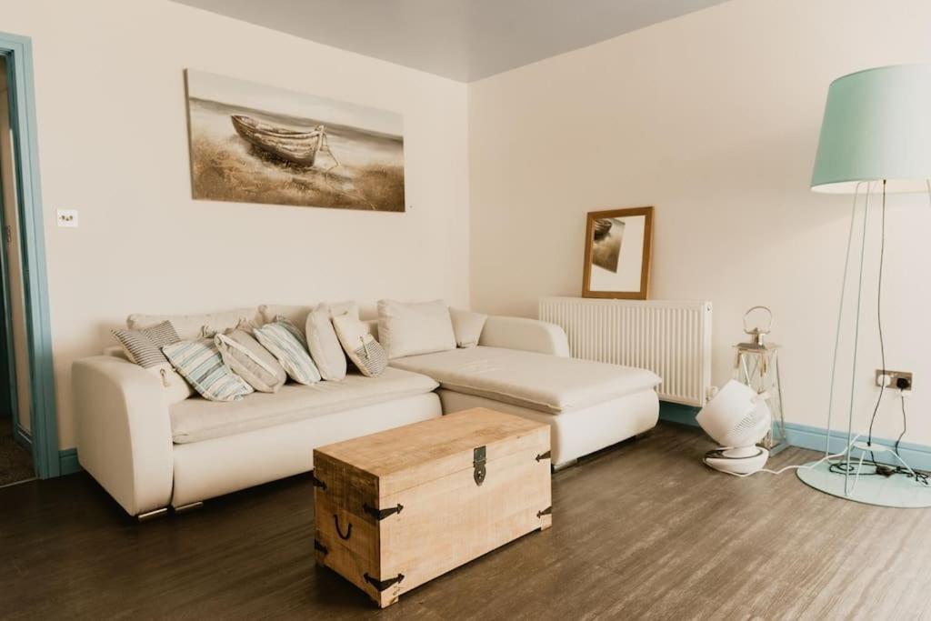The Sea Deck Apartment - Westbrook Bay Beach - By Goldex Coastal Breaks Margate Exterior foto